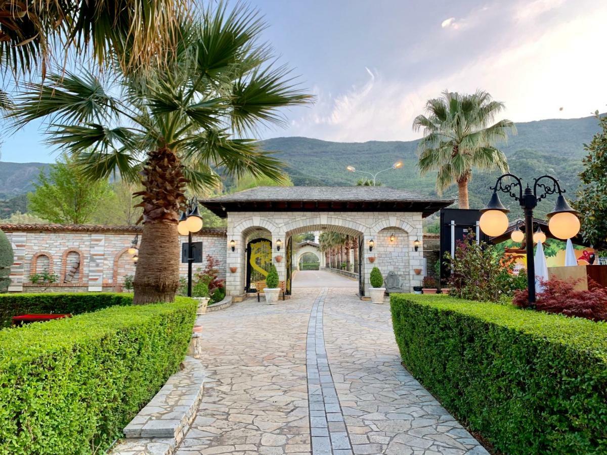 Palmanova Resort Mirash Exterior photo