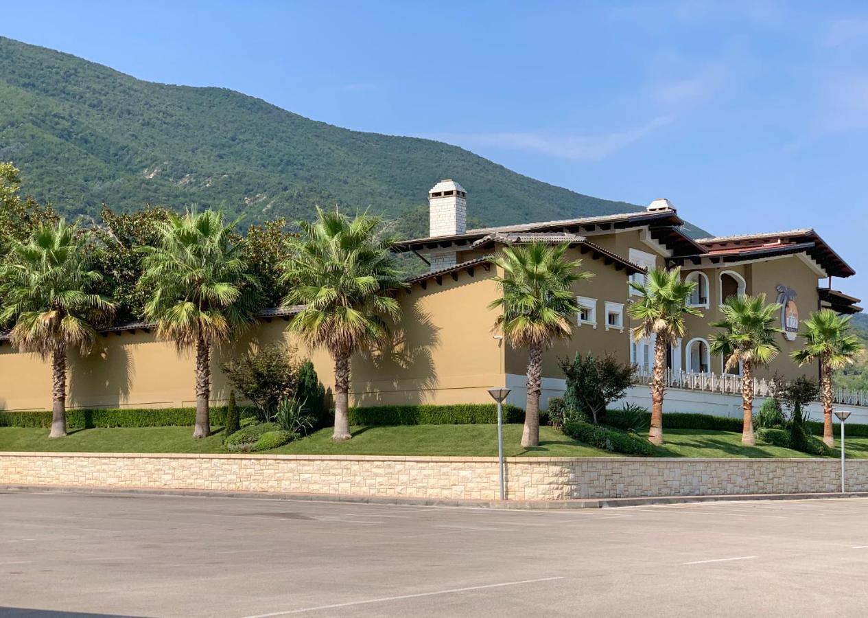 Palmanova Resort Mirash Exterior photo